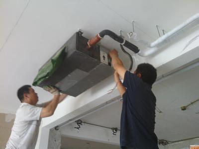 深圳龙华空调拆装上门电话空调移机空调维修加氟空调清洗空调拆装服务中央空调修理上